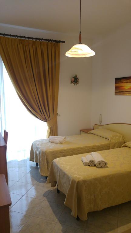 Villa Natalina Forio di Ischia Habitación foto